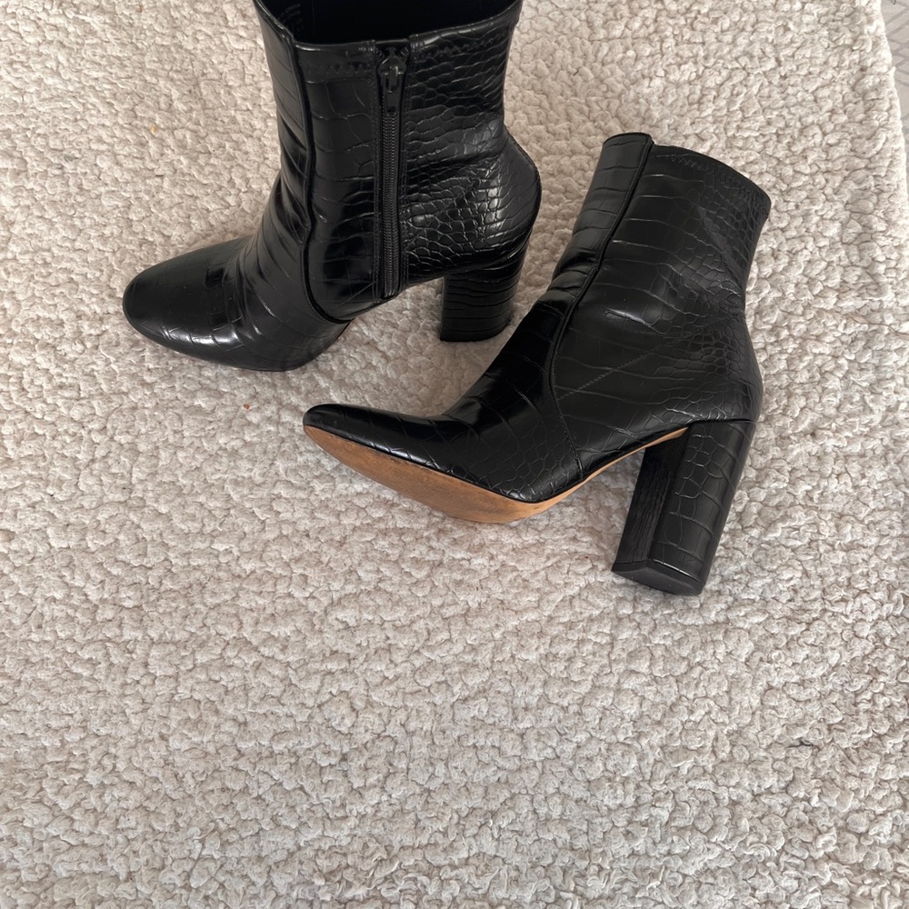 Aldo Black Textured Ankle Booties